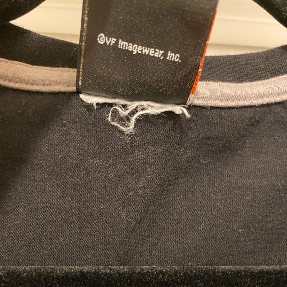 Harley Davidson Henley Shirt Mens Medium Charlotte NC Black Skull Logo biker - Picture 7 of 9